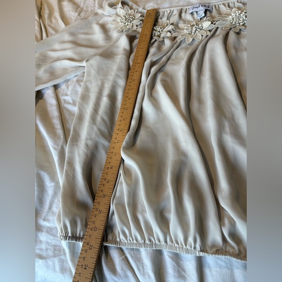 Joseph Ribkoff off shoulder floral champagne blouse size 14 shirt - Picture 9 of 13